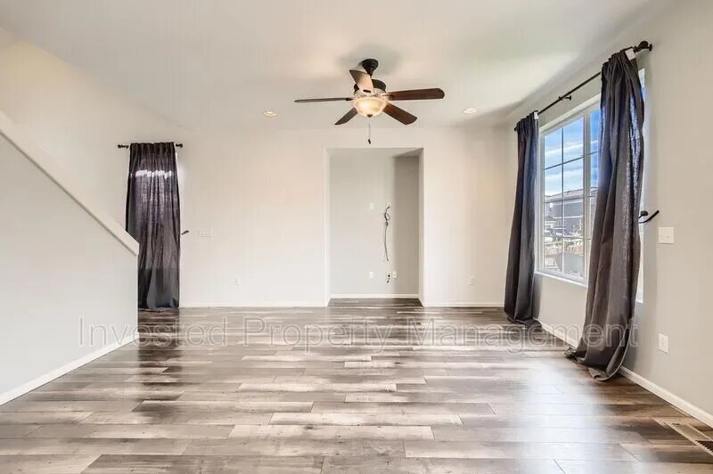 9fee3b7a3aa2ea13fb436916ea276568 Full